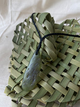 Load image into Gallery viewer, Tumbled Pendants – Pounamu – Large 4