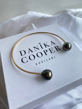 Load image into Gallery viewer, Kanau Cuff Bracelet