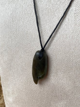 Load image into Gallery viewer, Tumbled Pendants – Pounamu – Small 7