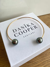 Load image into Gallery viewer, Kanau Cuff Bracelet