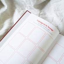 Load image into Gallery viewer, Samoan Undated 12-Month Planner