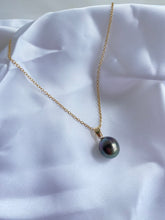 Load image into Gallery viewer, Classic Tahitian Necklace