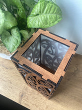 Load image into Gallery viewer, Koiri Light Box - Walnut
