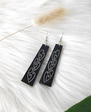 Load image into Gallery viewer, Kowhaiwhai Earrings
