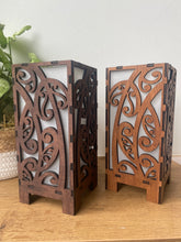 Load image into Gallery viewer, Koiri Light Box - Dark Oak