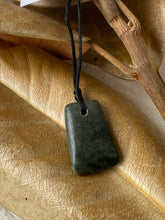 Load image into Gallery viewer, Jade Toki - Small