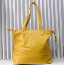 Load image into Gallery viewer, Kauri Tote in Kowhai