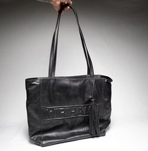 Load image into Gallery viewer, Wirihana Road in Pango