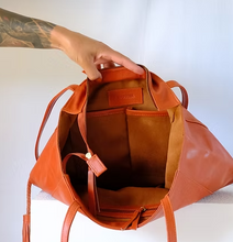 Load image into Gallery viewer, Wirihana Road in Clay