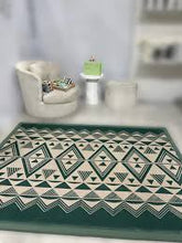 Load image into Gallery viewer, Māmā Mat - Takaro Green (Taniko)