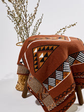 Load image into Gallery viewer, Kōkōwai pēpi paraikete