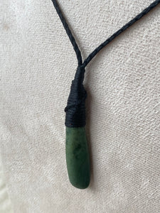 Tumbled Pendants – Pounamu Lashing Binding 1