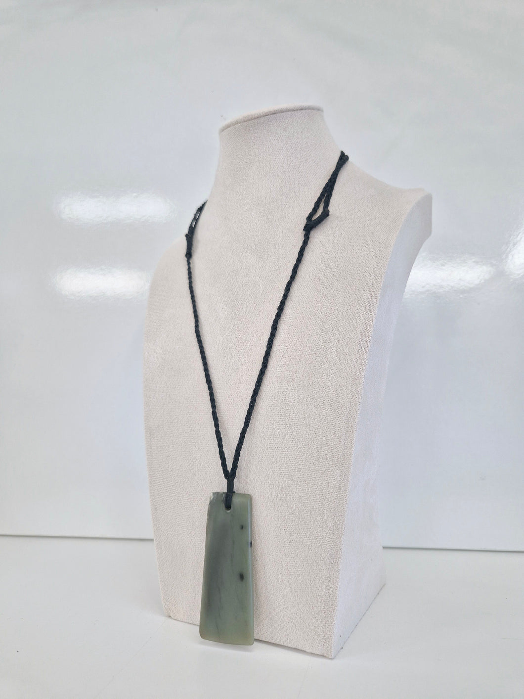 Kokopu Pounamu Toki