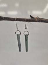 Load image into Gallery viewer, Iti Pou Pounamu earrings
