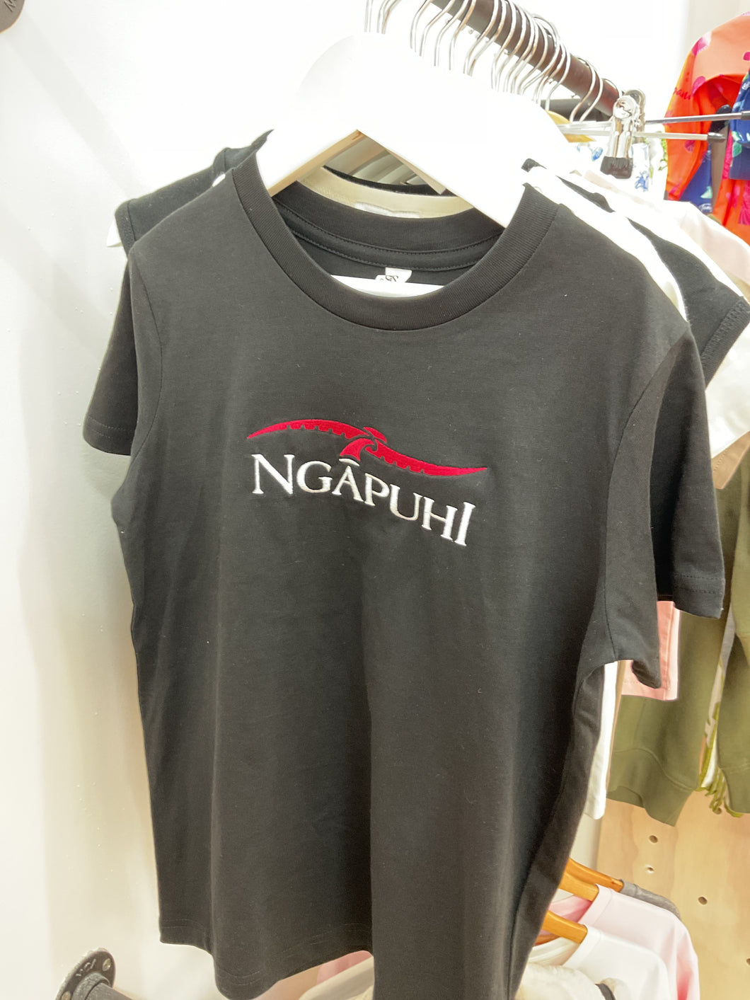 Kids Classic Ngapuhi Tee - Red/Black
