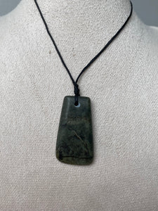 Toki Pounamu - Dark Inanga