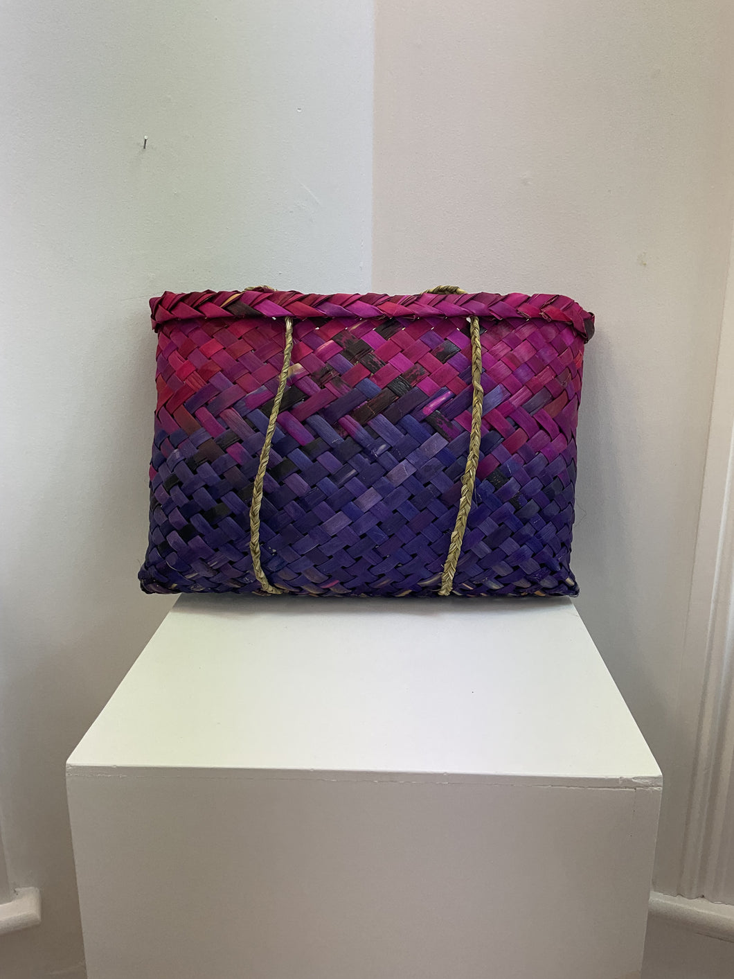 Whiri Kete - Large - Pink/Purple (Fu Maori)