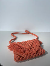 Load image into Gallery viewer, Medium Macrame Bag (With Zip Case)
