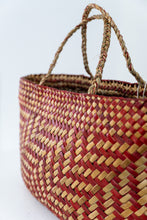 Load image into Gallery viewer, Kete Whakairo - Red Rau Kumara (Linda Biddle)
