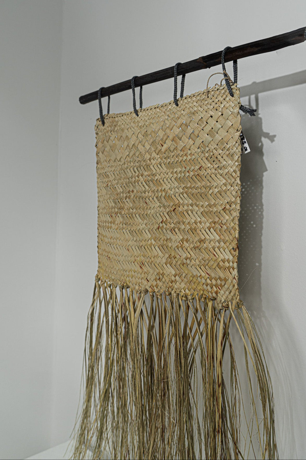 Harakeke Wall hanging - Natural (Linda Biddle)