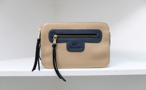 Tauaki Purse - Blue/Sand