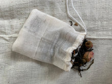Load image into Gallery viewer, Re-Useable Muslin Tea Bags X3
